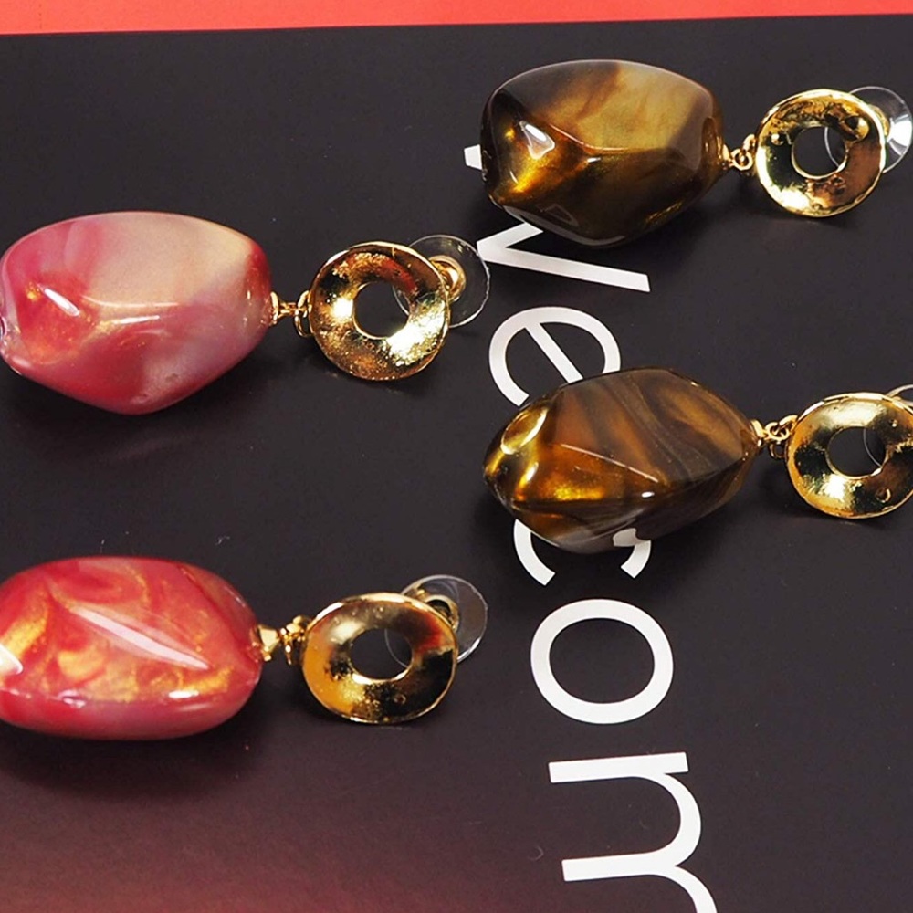 🆕NWOT Set of 2 Gorgeous Statement Earrings - Picture 1 of 7